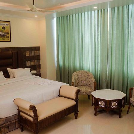 Hotel Grand Lotus Dimapur Bagian luar foto